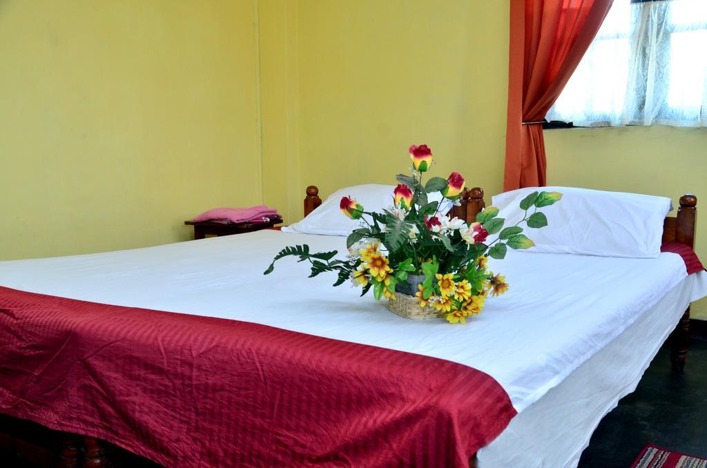 The Garden Rest Hotel Kandy Phòng bức ảnh