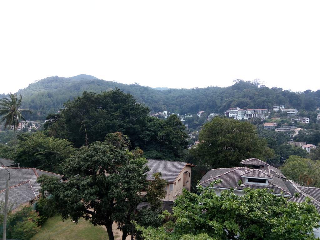 The Garden Rest Hotel Kandy Ngoại thất bức ảnh